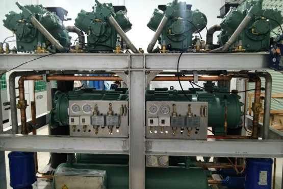 Sản xuất máy lạnh, kho lạnh cho tàu biển, thiết bị lạnh đặc thù