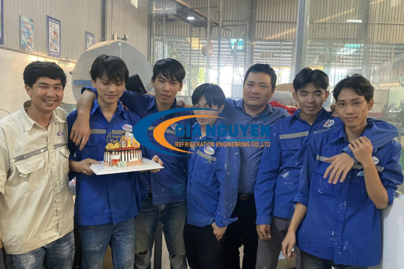 Chúc mừng sinh nhật tháng 12 / 2021